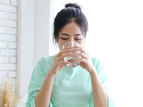 Trước khi đi khám thai nên uống nhiều nước để có kết quả tốt nhất