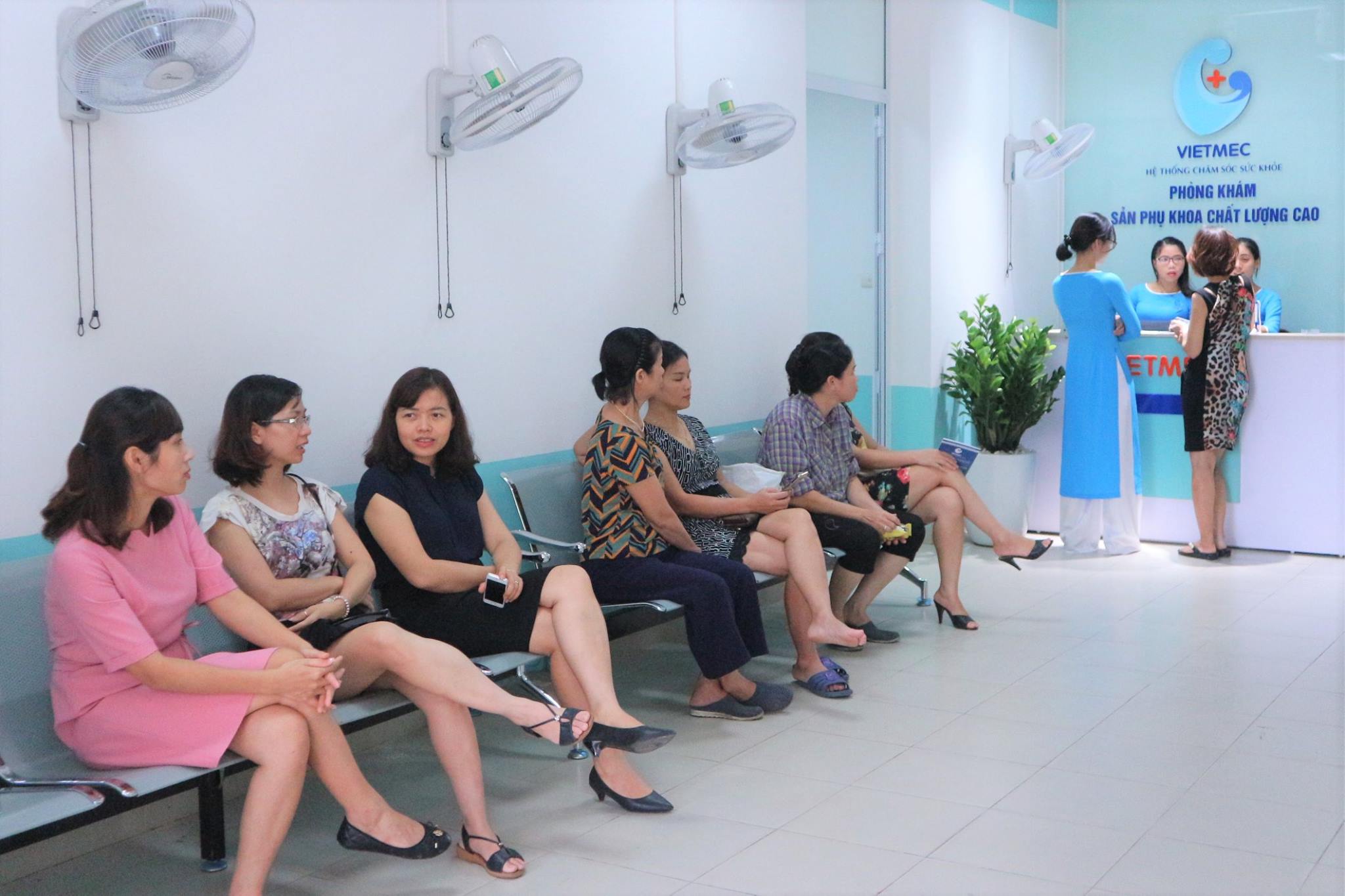 Phòng khám sản phụ khoa Vietmec là địa chỉ tin cậy để chị em cấy que tránh thai