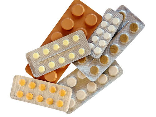 Có hai loại thuốc tránh thai là thuốc kết hợp và Mini pills