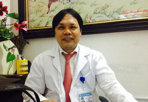 Bác sĩ khám thai Trần Danh Cường