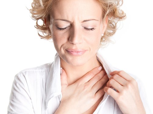 nấm Candida lưỡi gây nên tình trạng khó nuốt, nuốt đau