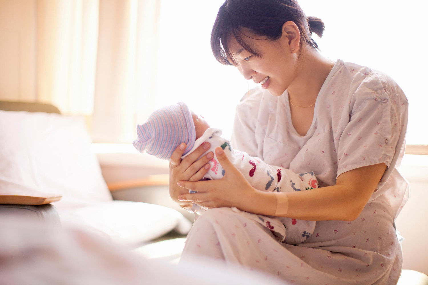 Khám chữa viêm niệu đạo hiệu quả để bảo vệ thiên chức làm mẹ