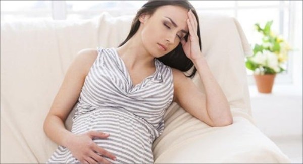 Ra nhiều khí hư màu xanh khi mang thai là triệu chứng của bệnh lý nguy hiểm bà bầu nên chú ý