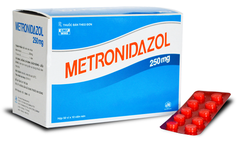 Metronidazol là thuốc thường dùng điều trị viêm âm đạo do Trichomonas